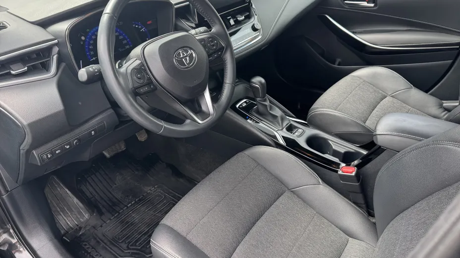 TOYOTA Corolla Corolla 2.0 Hybrid Comfort