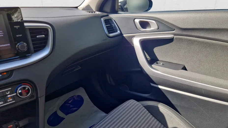 KIA Cee'd Ceed 1.5 T-GDI M