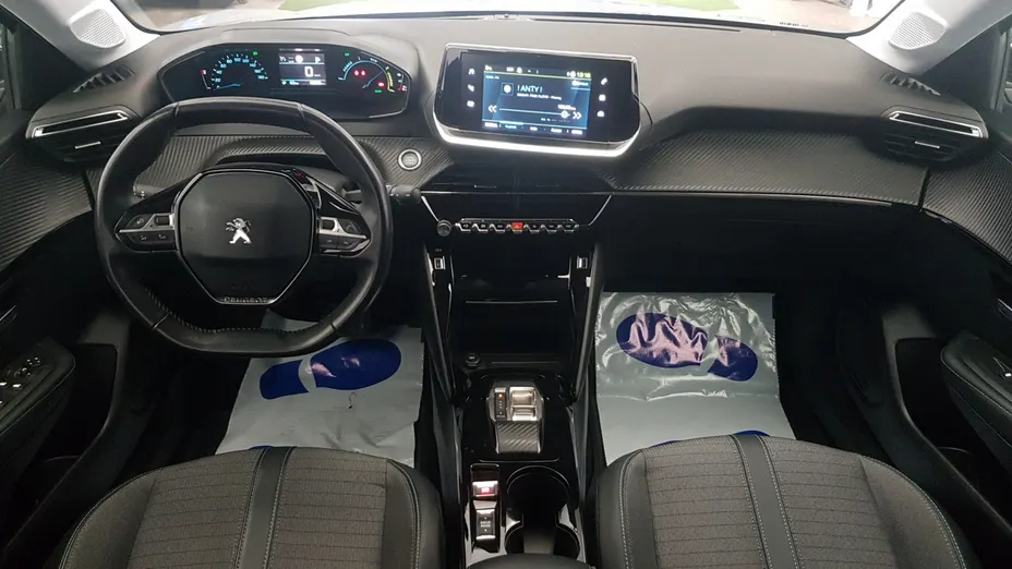 PEUGEOT 208 e-208 Allure