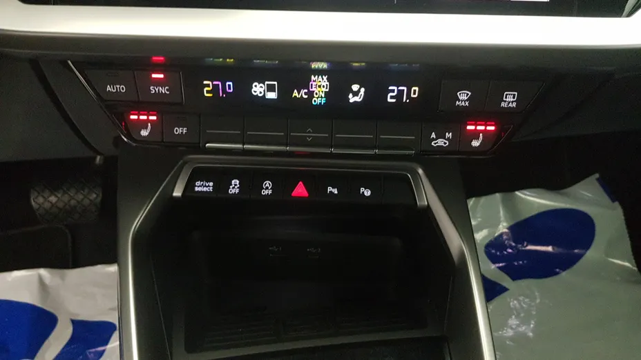 AUDI A3 A3 35 TFSI mHEV S Line S tronic