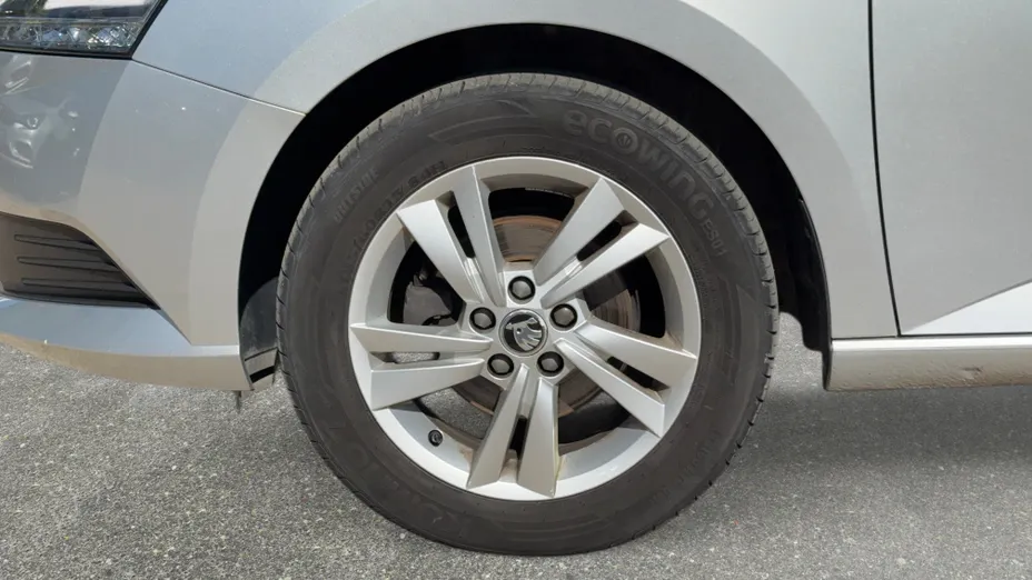 SKODA Fabia Fabia 1.0 TSI Ambition