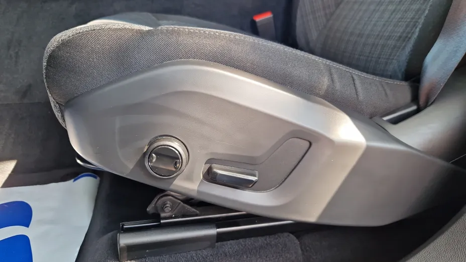 VOLVO XC60 XC60 B4 B Core aut