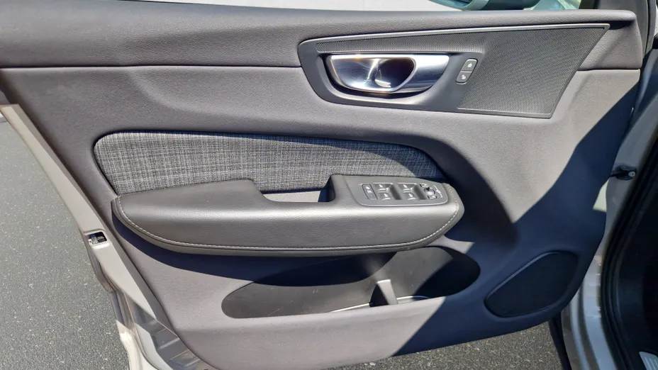 VOLVO XC60 XC60 B4 B Core aut