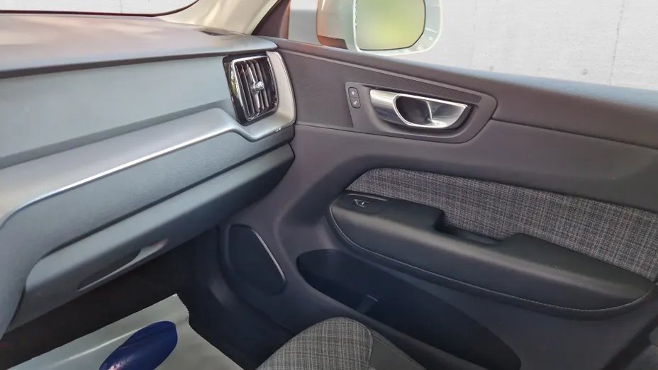VOLVO XC60 XC60 B4 B Core aut