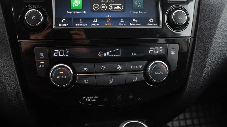 NISSAN Qashqai Qashqai 1.3 DIG-T N-Connecta DCT