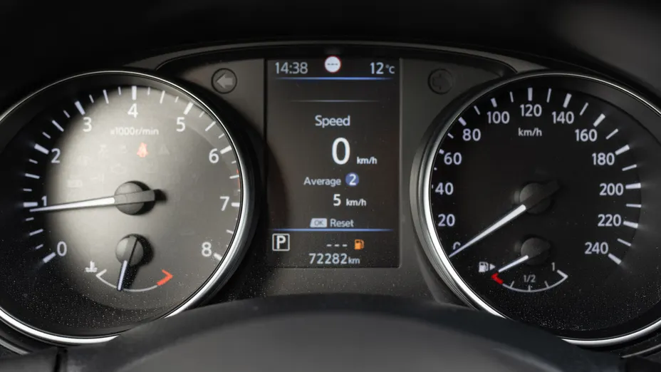 NISSAN Qashqai Qashqai 1.3 DIG-T N-Connecta DCT