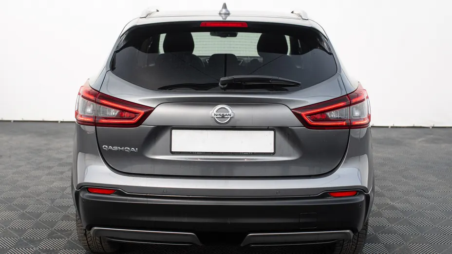 NISSAN Qashqai Qashqai 1.3 DIG-T N-Connecta DCT