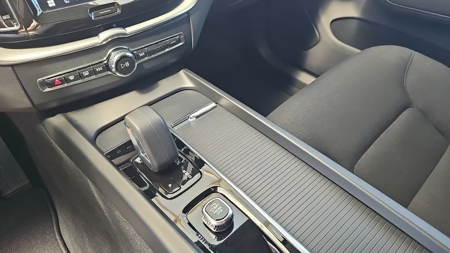 VOLVO XC60 XC60 B4 B Core aut