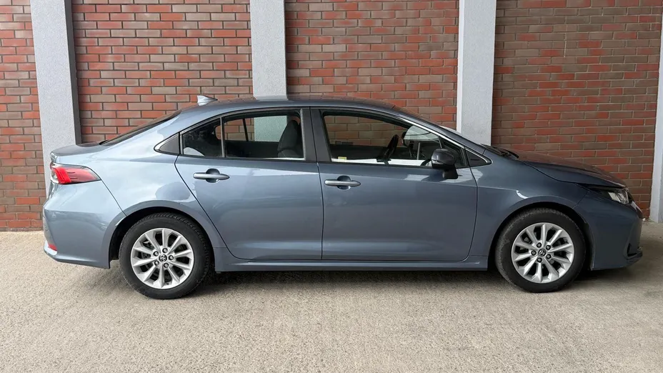 TOYOTA Corolla Corolla 1.5 Comfort