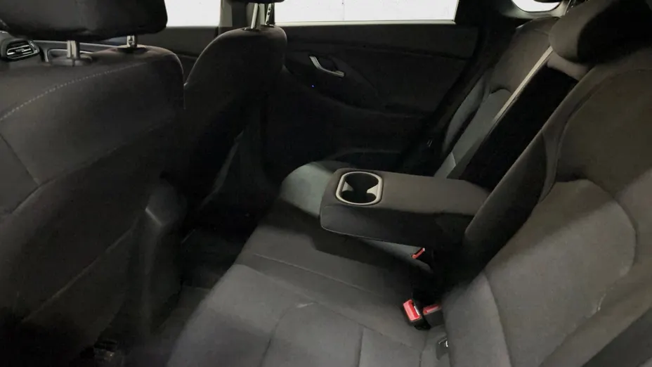 HYUNDAI i30 i30 1.5 DPI Comfort