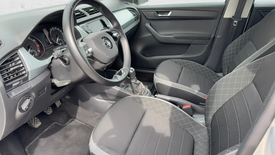 SKODA Fabia Fabia 1.0 TSI Ambition