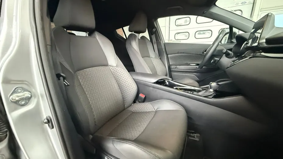 TOYOTA C-HR C-HR 1.8 Hybrid GPF Style