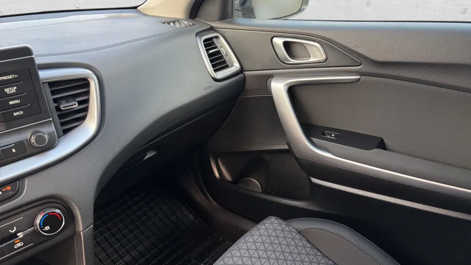 KIA Cee'd Ceed 1.0 T-GDI S
