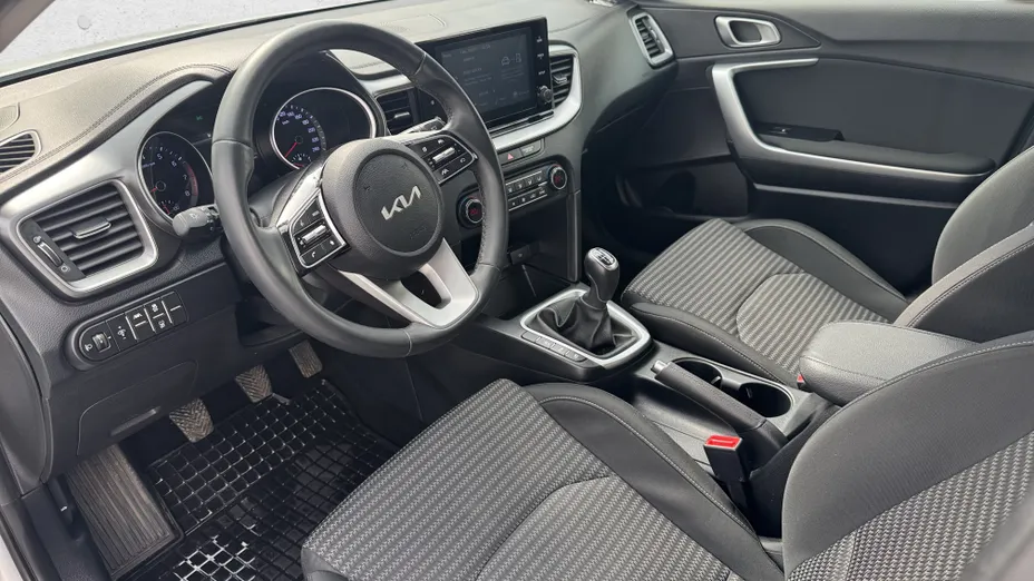 KIA Cee'd Ceed 1.5 T-GDI M