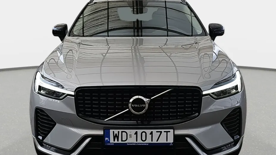 VOLVO XC60 XC60 B4 D AWD Plus Dark aut