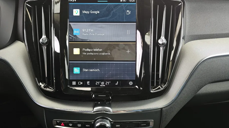 VOLVO XC60 XC60 B4 D AWD Plus Dark aut