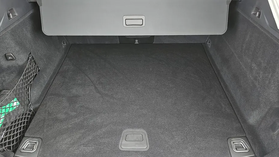 VOLVO XC60 XC60 B4 D AWD Plus Dark aut