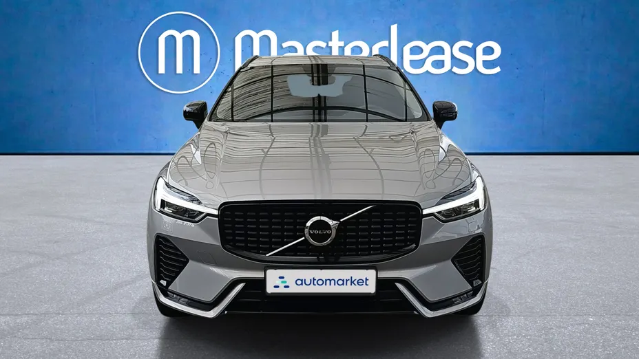 VOLVO XC60 XC60 B4 D AWD Plus Dark aut
