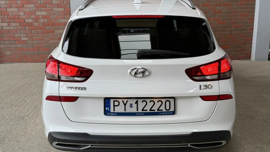 HYUNDAI i30 i30 1.0 T-GDI Smart