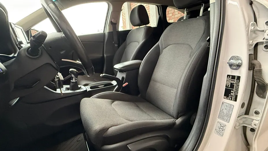 HYUNDAI i30 i30 1.0 T-GDI Smart