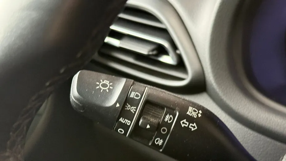 HYUNDAI i30 i30 1.0 T-GDI Smart