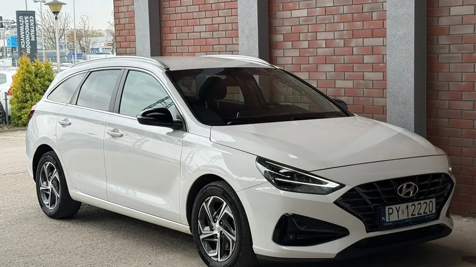 HYUNDAI i30 i30 1.0 T-GDI Smart
