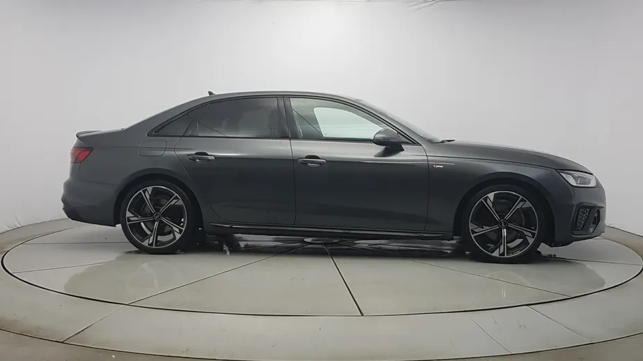 AUDI A4 A4 35 TFSI mHEV S Line S tronic