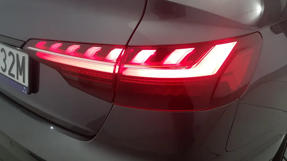 AUDI A4 A4 35 TFSI mHEV S Line S tronic