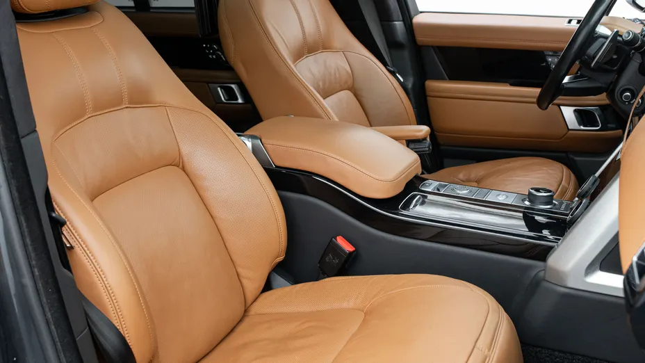 LAND ROVER Range Rover Range Rover 3.0 I6 LWB AB