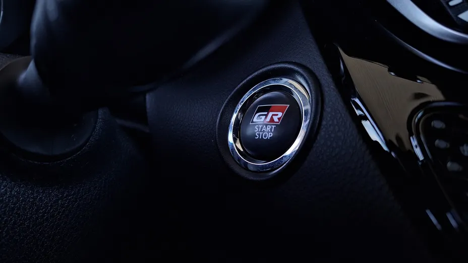 TOYOTA C-HR C-HR 2.0 Hybrid GR Sport