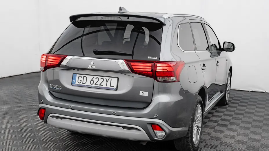 MITSUBISHI Outlander Outlander PHEV Instyle