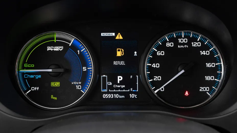 MITSUBISHI Outlander Outlander PHEV Instyle