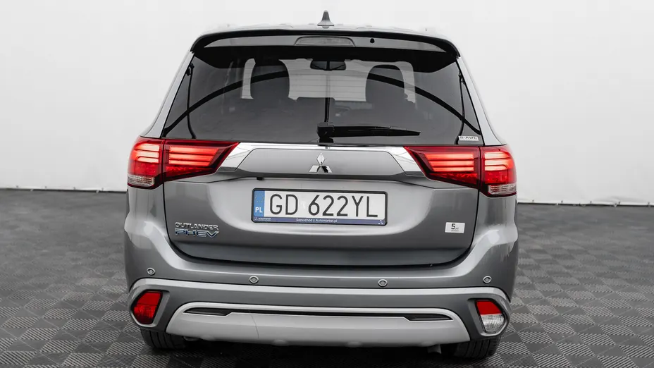 MITSUBISHI Outlander Outlander PHEV Instyle