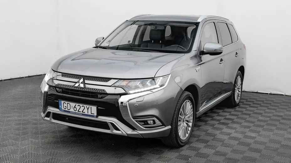 MITSUBISHI Outlander Outlander PHEV Instyle