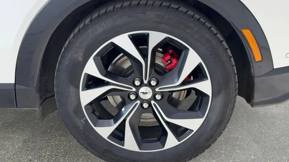 FORD Mustang Mach-E Mustang Mach-E 75kWh AWD