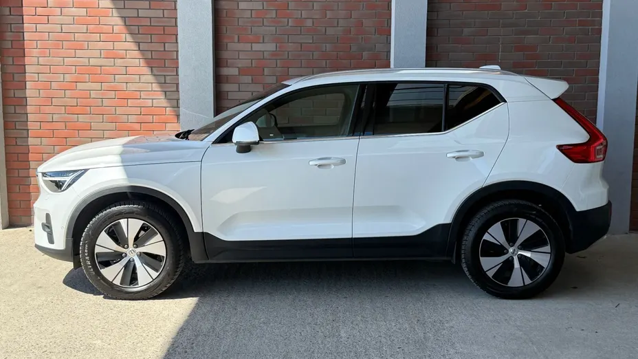 VOLVO XC40 XC40 B3 Plus Bright aut