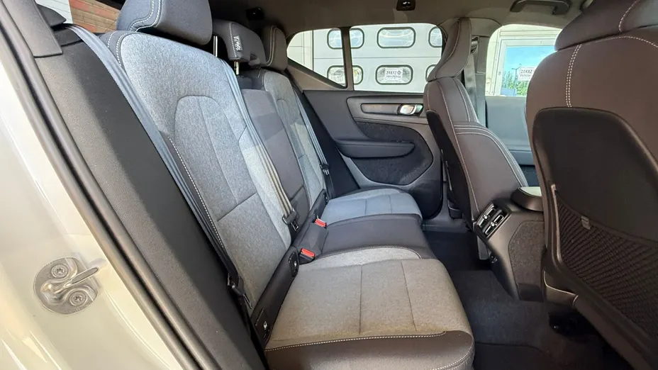 VOLVO XC40 XC40 B3 Plus Bright aut