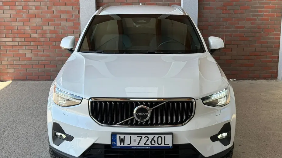 VOLVO XC40 XC40 B3 Plus Bright aut