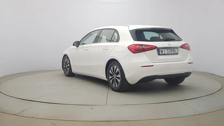 MERCEDES-BENZ A Klasa A 180 Style 7G-DCT