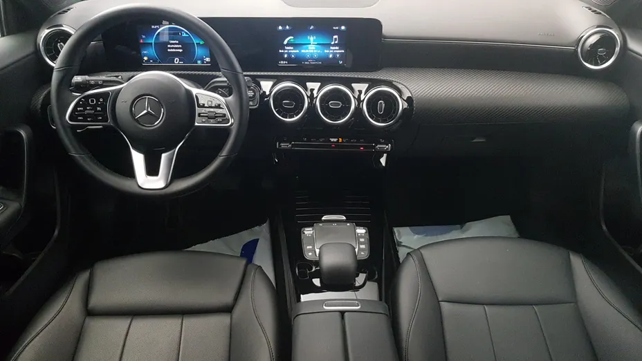 MERCEDES-BENZ A Klasa A 180 Style 7G-DCT