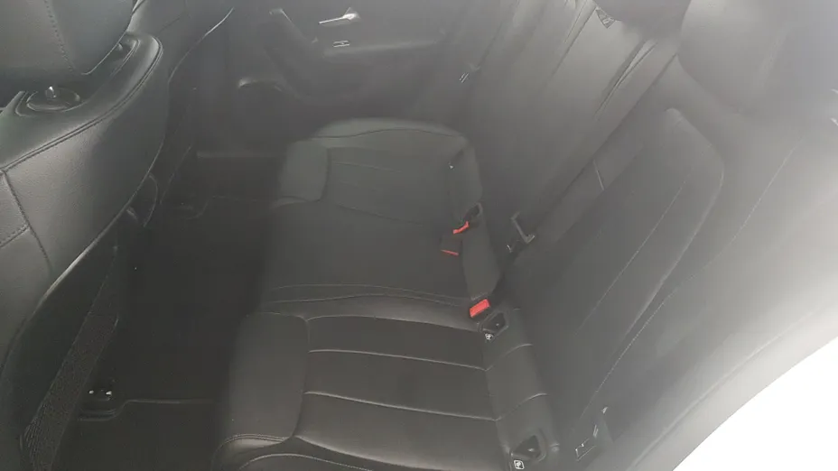 MERCEDES-BENZ A Klasa A 180 Style 7G-DCT