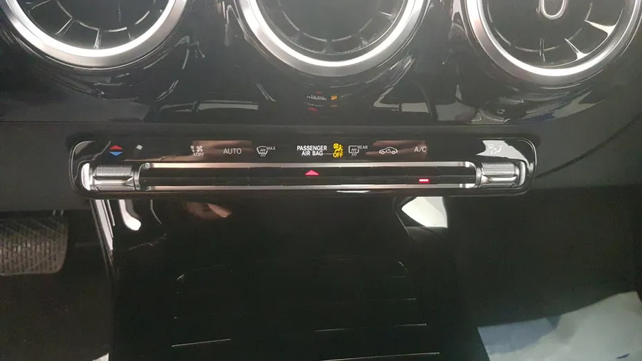 MERCEDES-BENZ A Klasa A 180 Style 7G-DCT