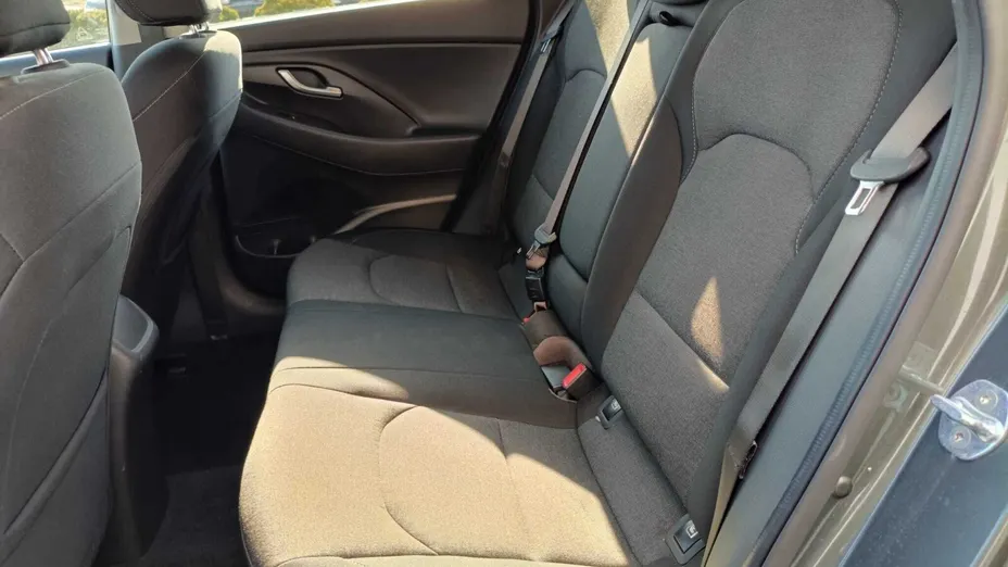 HYUNDAI i30 i30 1.5 T-GDI 48V Smart