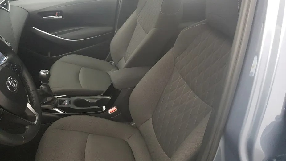 TOYOTA Corolla Corolla 1.5 Comfort