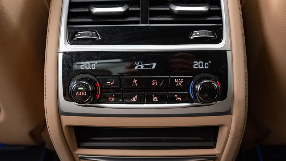 BMW Seria 7 745Le xDrive sport-aut