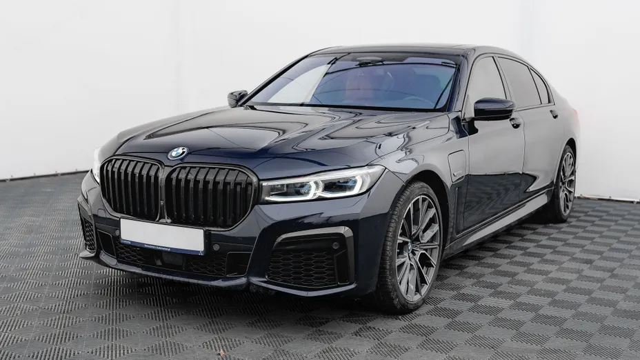 BMW Seria 7 745Le xDrive sport-aut