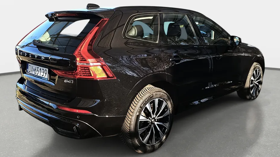VOLVO XC60 XC60 B4 D AWD Plus Dark aut