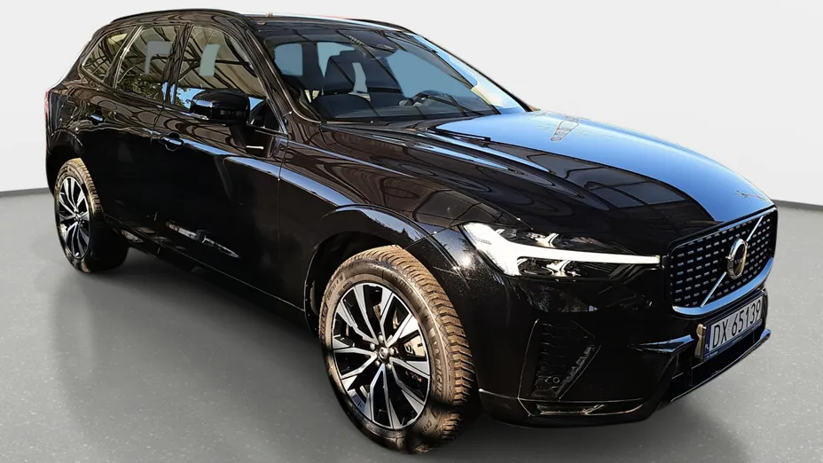 VOLVO XC60 XC60 B4 D AWD Plus Dark aut