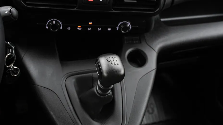 TOYOTA Proace City Proace City 1.5 D-4D Long 2,4t Active