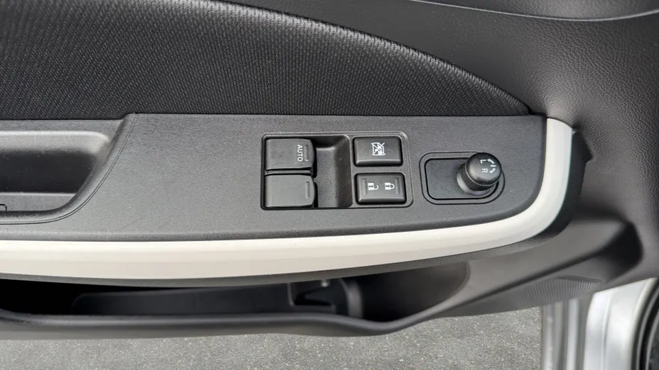 SUZUKI Swift Swift 1.2 Dualjet SHVS Premium